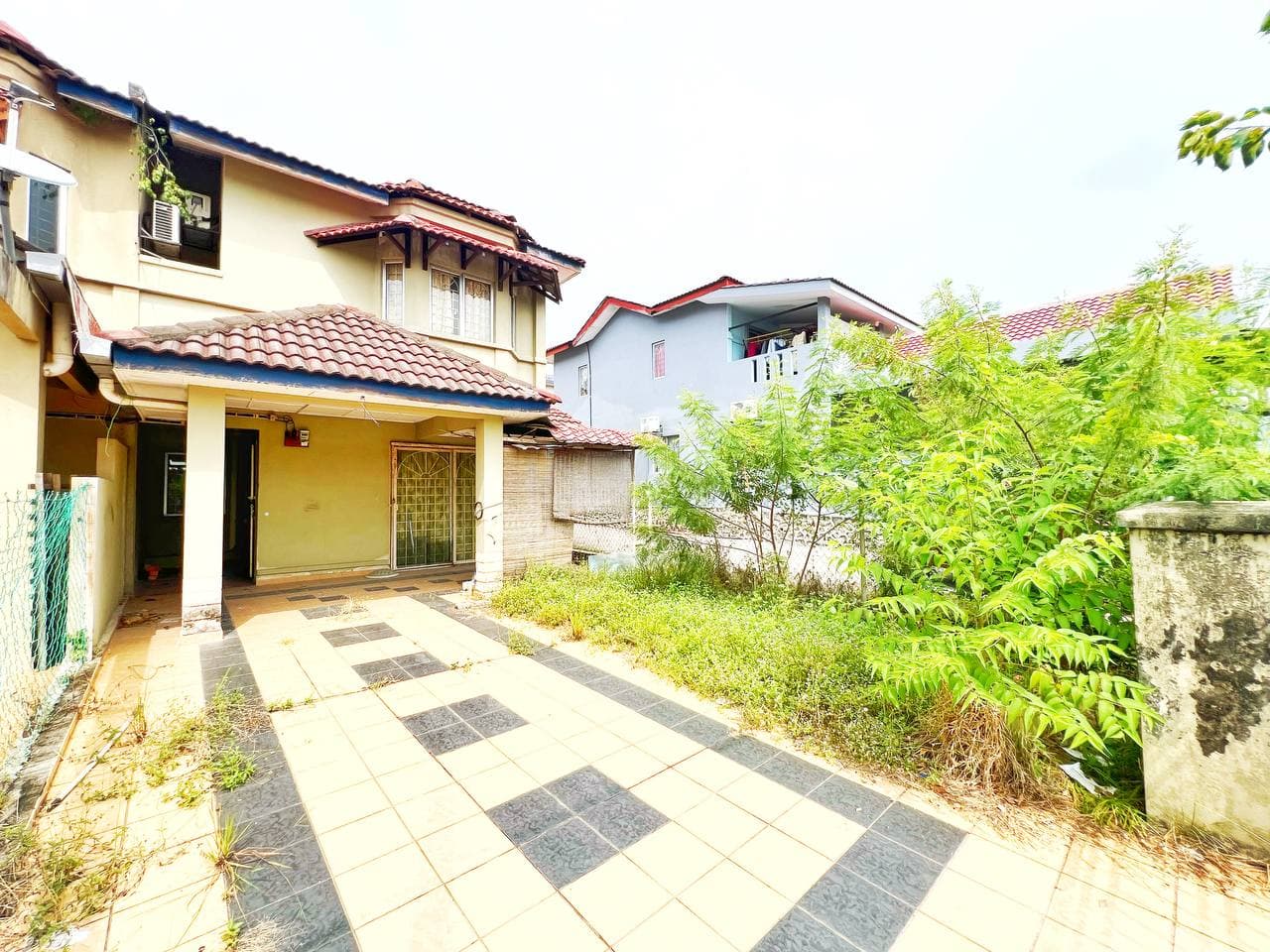 Double Storey Endlot Saujana Utama 1 - Image 1