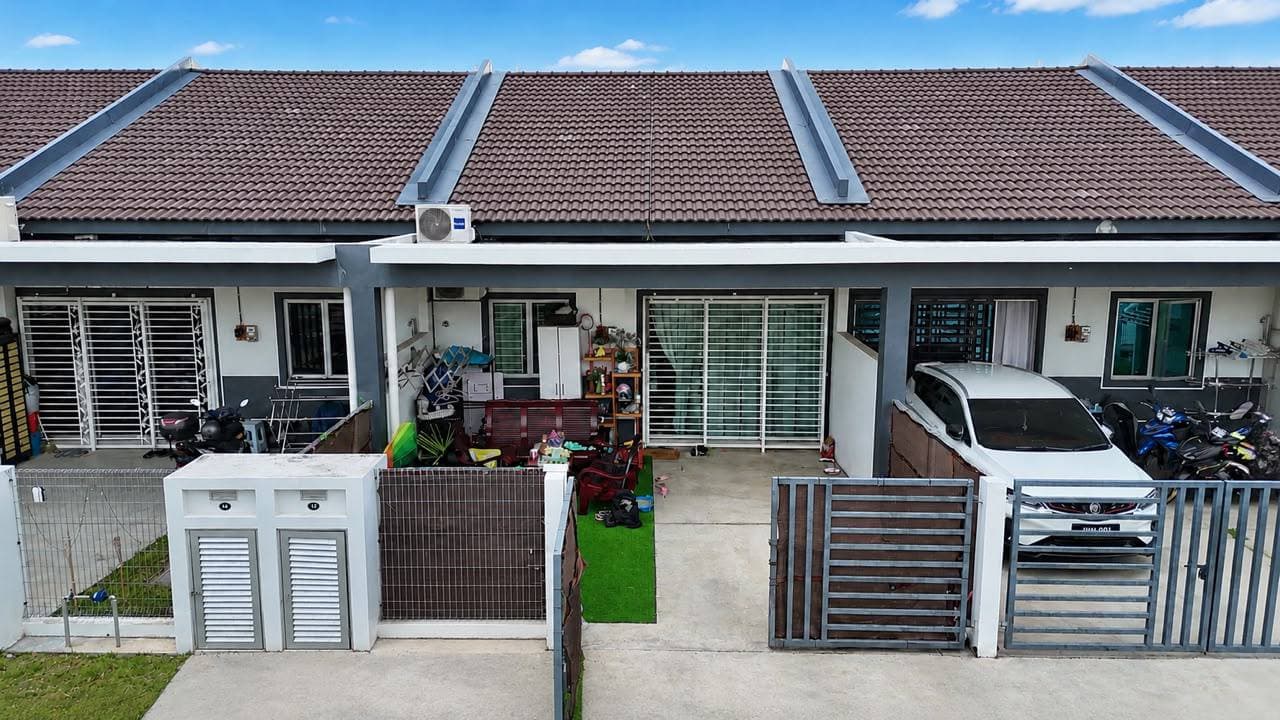 1 Storey Terrace Taman Sri Kapar, Klang - Image 1