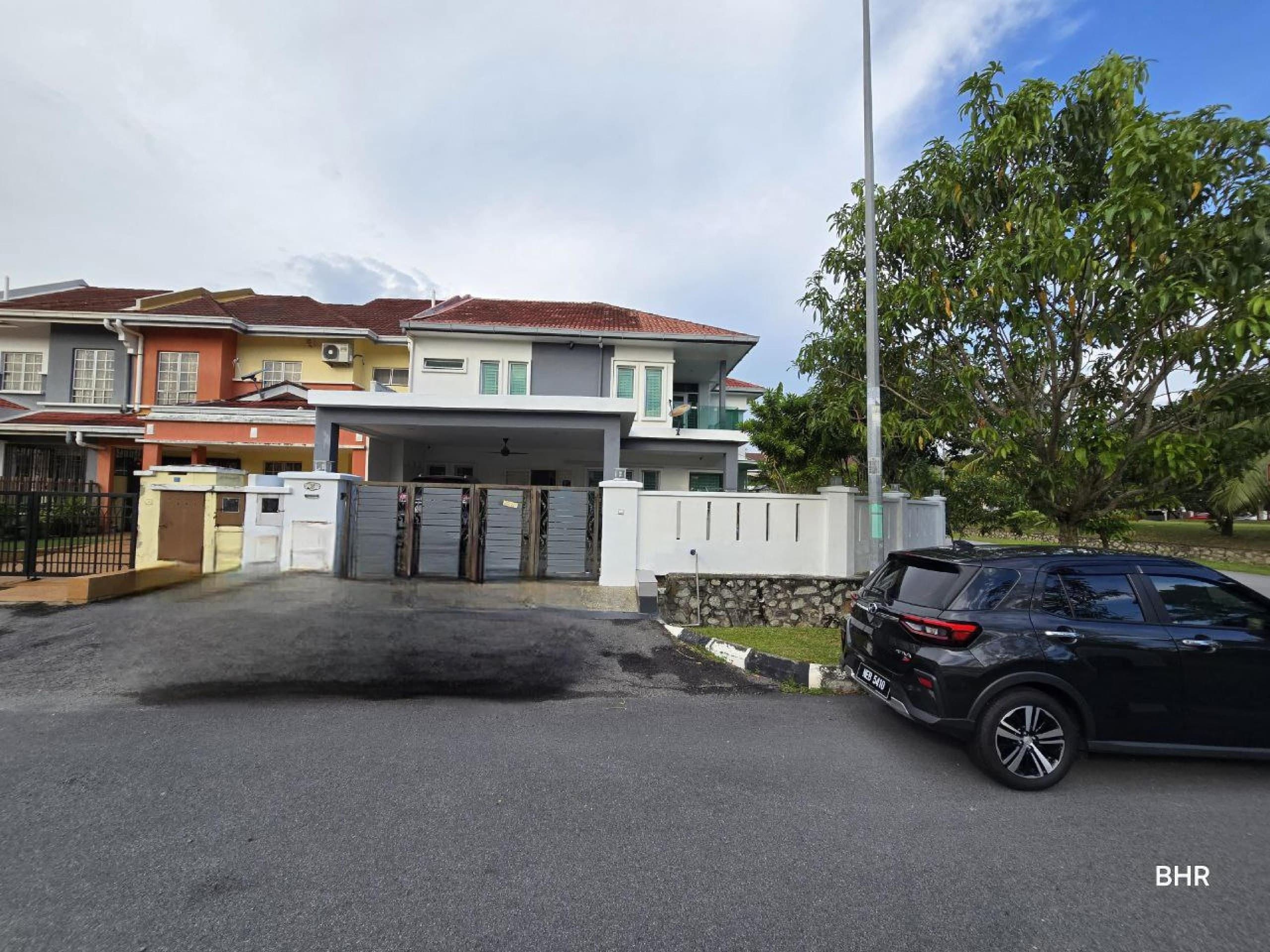 Renovated Corner Lot 2 Storey Terrace House Bandar Seri Putra Bangi