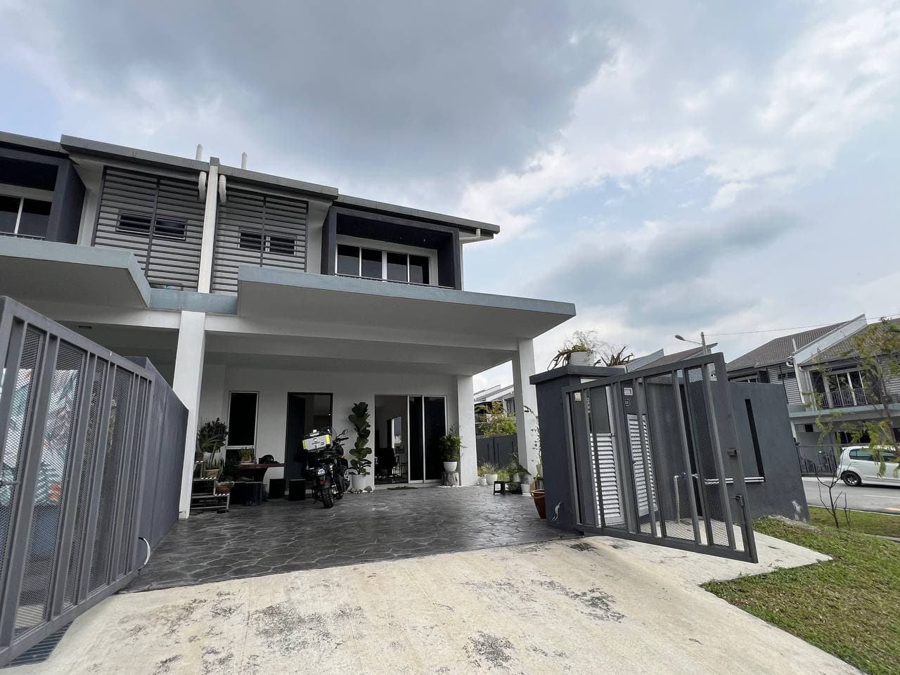2-Storey Corner Lot Vista Mutiara 3A, Sungai Long Kajang