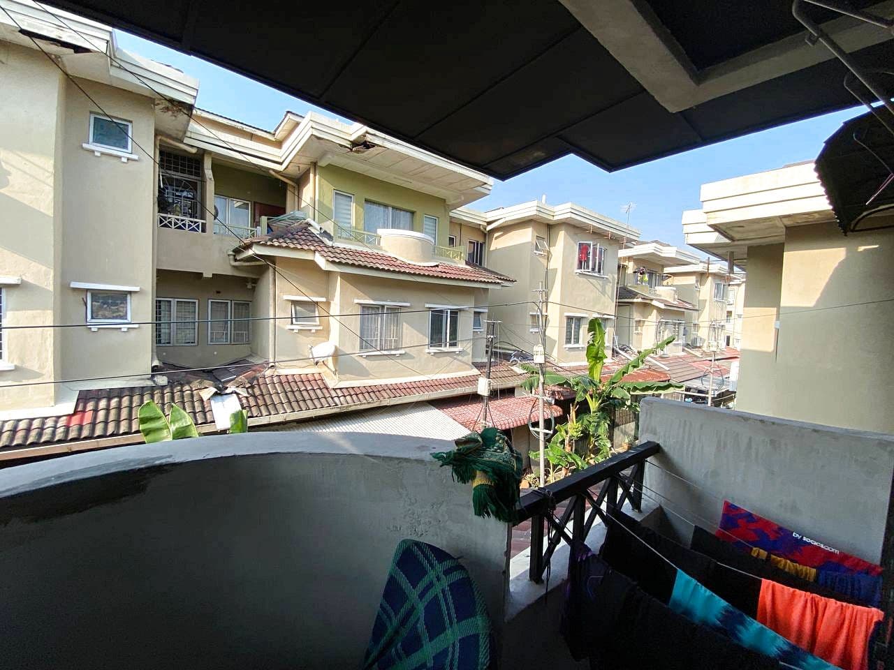 Upper Unit, Duplex Townhouse Sri Mahligai, Seksyen 9 Shah Alam