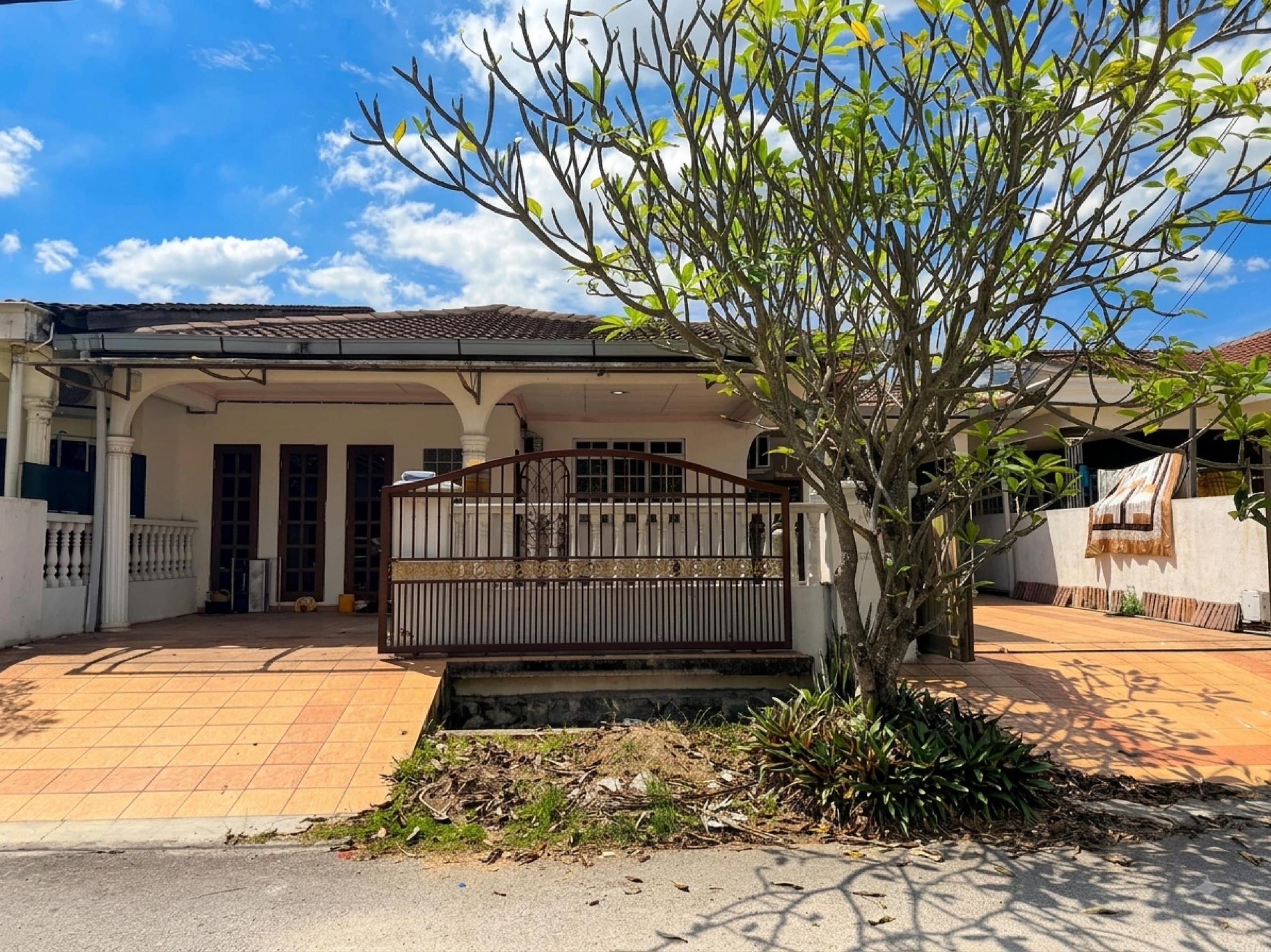 Single Storey Semi D Taman Kajang Baru Sungai Jelok Kajang