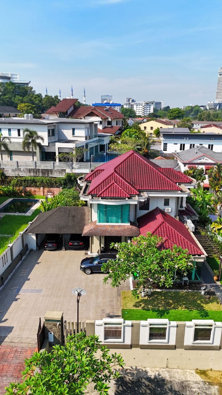 Double Storey Bungalow Seksyen 8 Shah Alam