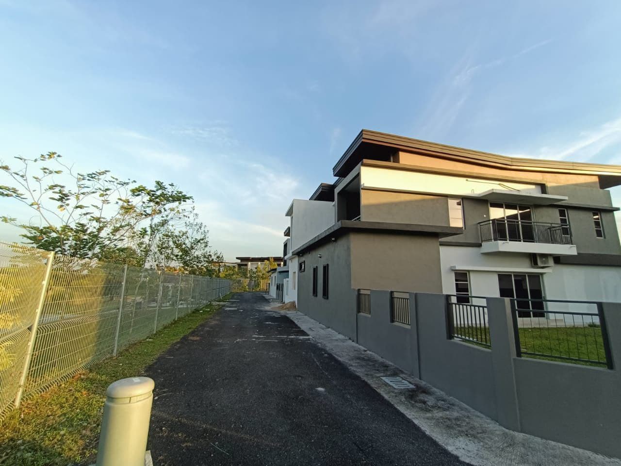 Renovated END LOT Serene Heights Bangi