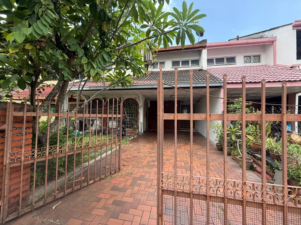 2 Storey Terrace Lorong Rahim Kajai Taman Tun Dr Ismail, KL - Image 1