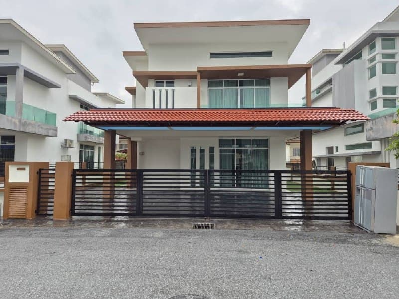 Intermediate 2.5 Storey Bungalow For Sale Ivory Height, Rawang, Selangor