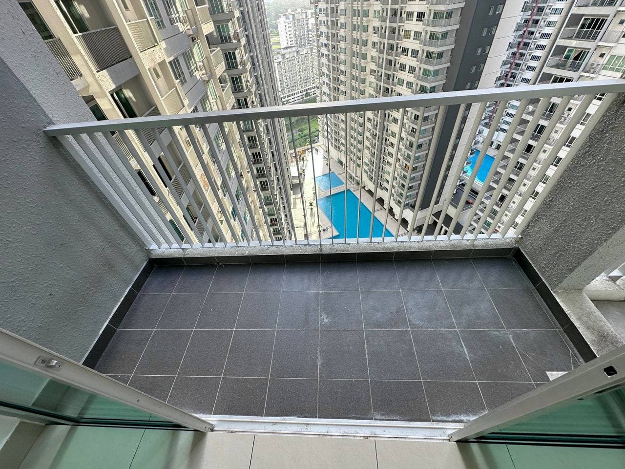 RAZAK CITY RESIDENCES RC Residences Sungai Besi, Kuala Lumpur - Image 1