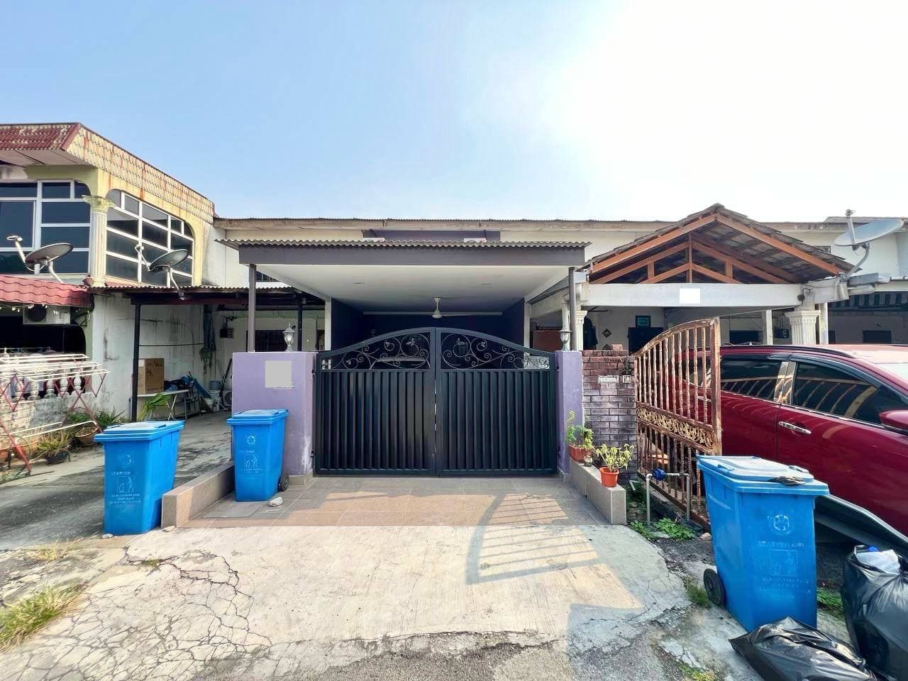 Double Storey, Seksyen 17 Shah Alam