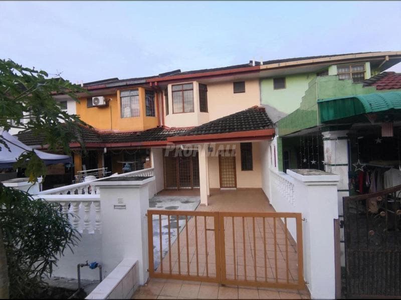 Extended Double Storey Terrace Taman Anggerik 5 Bukit Sentosa
