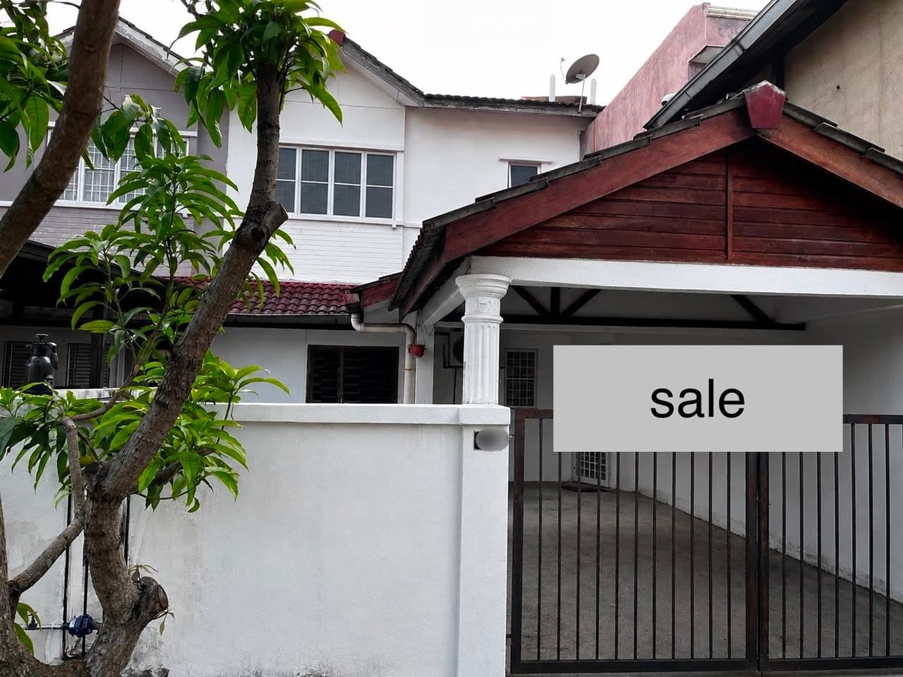 Double Storey Taman Bukit Naga Seksyen 32 Shah Alam