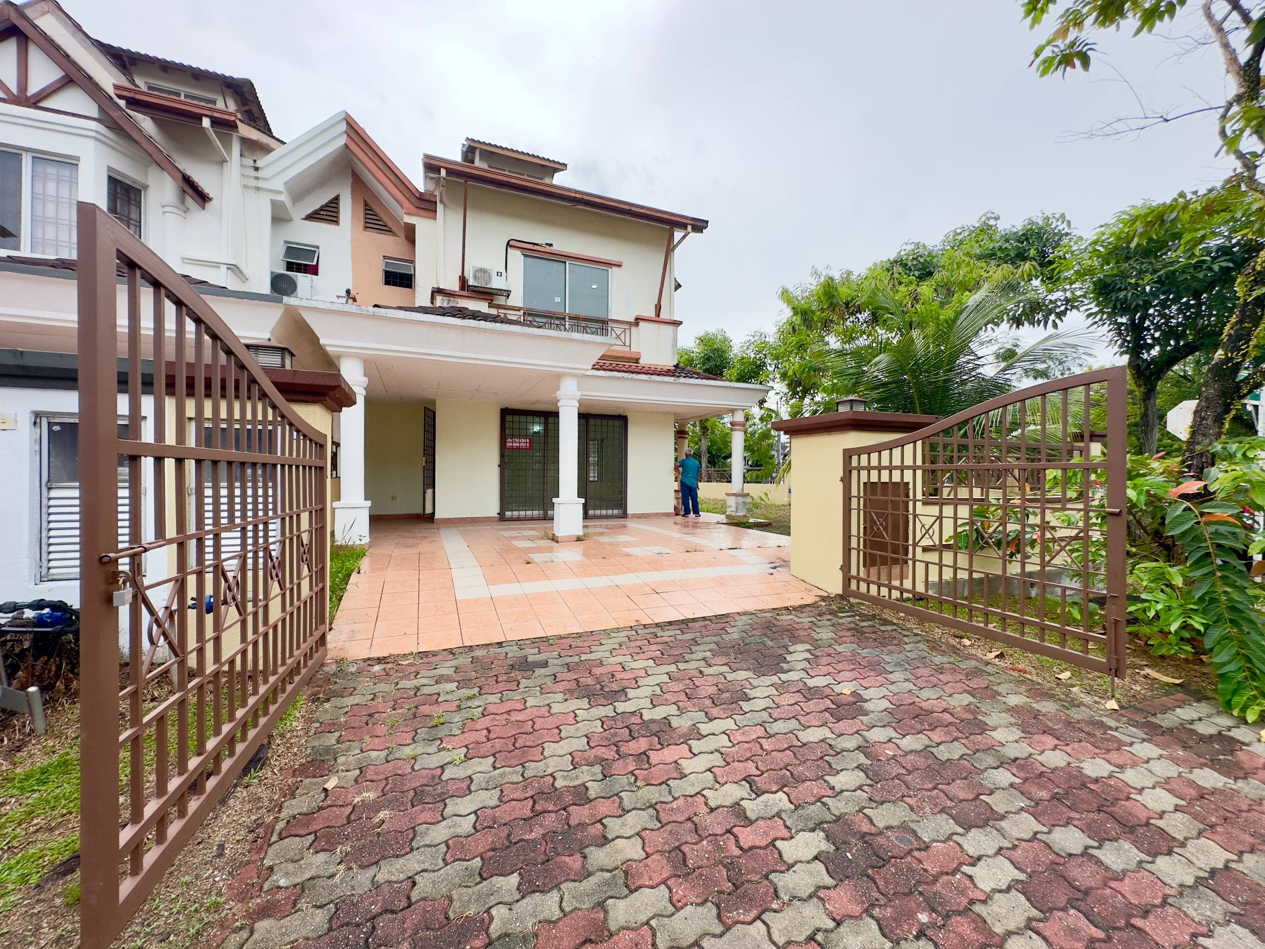 Taman Bukit Subang U16 Shah Alam Double Storey
