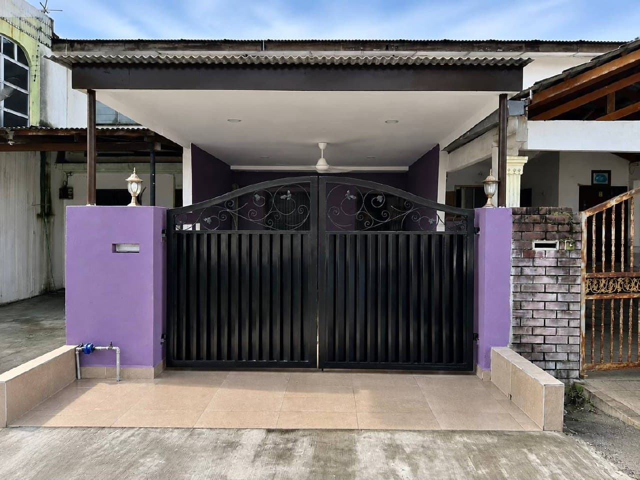 Seksyen 17 Shah Alam Double Storey Intermediate Low Cost