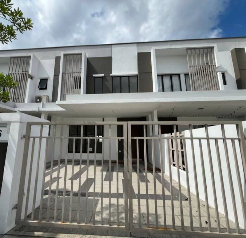 Double Storey Terrace House Ecohill 2 Precint 9 Type Aronia