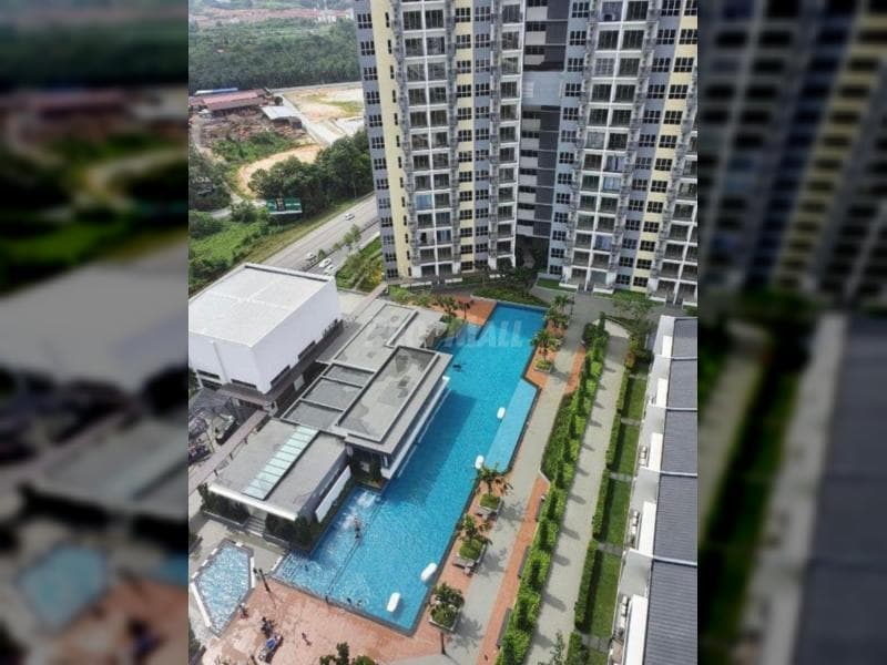 Corner Unit Fully Furnished Cerrado Suites Southville City, Bangi
