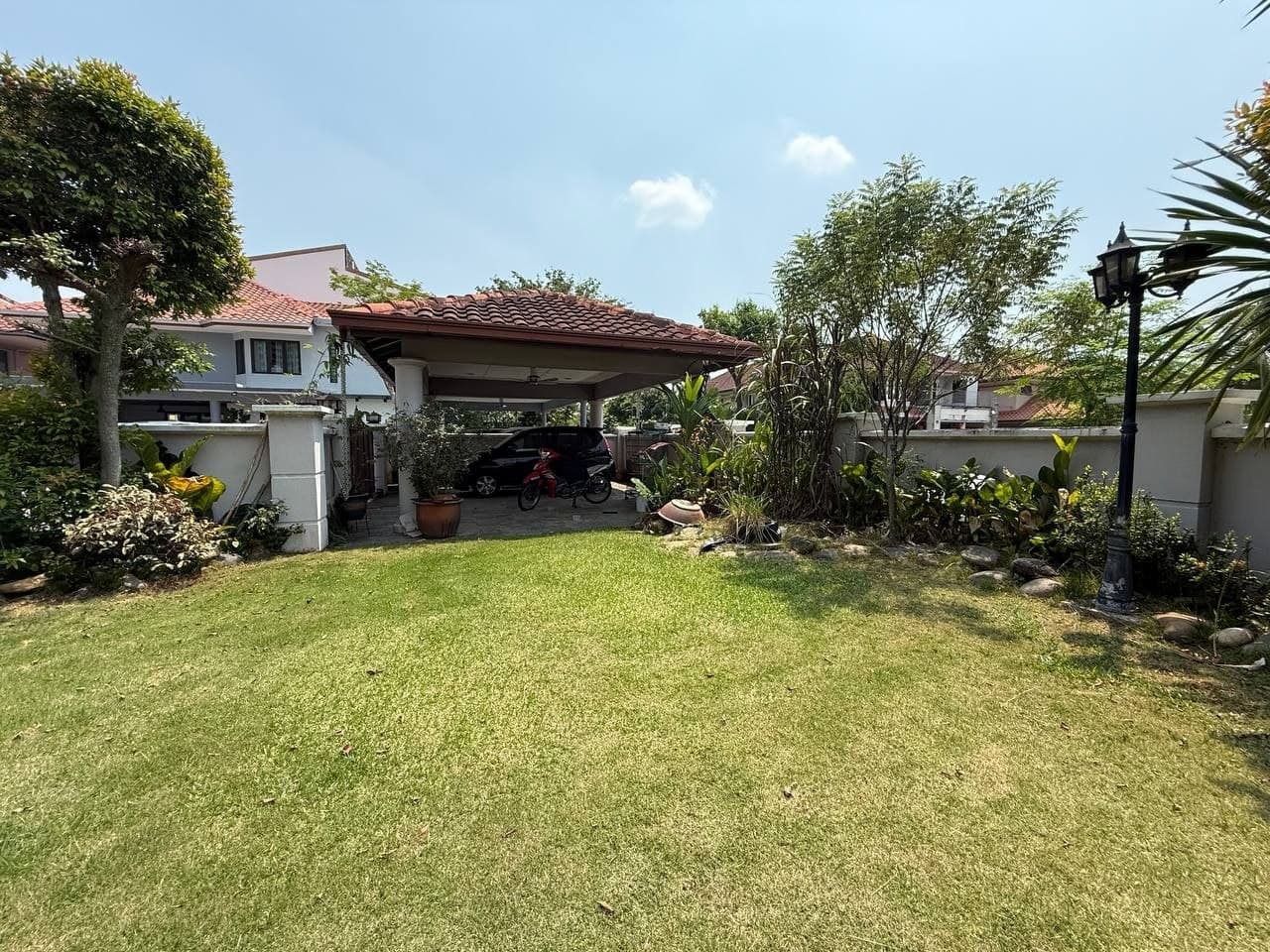 Corner Lot Double Storey Semi D House PJS 9 Bandar Sunway Petaling Jaya Selangor - Image 1