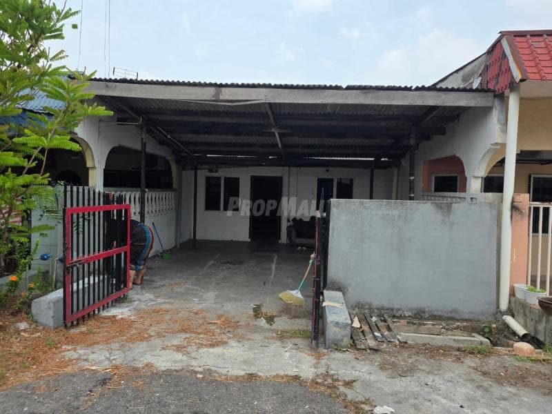 1 Storey Terraced Taman Pandamaran Jaya Shah Alam Selangor