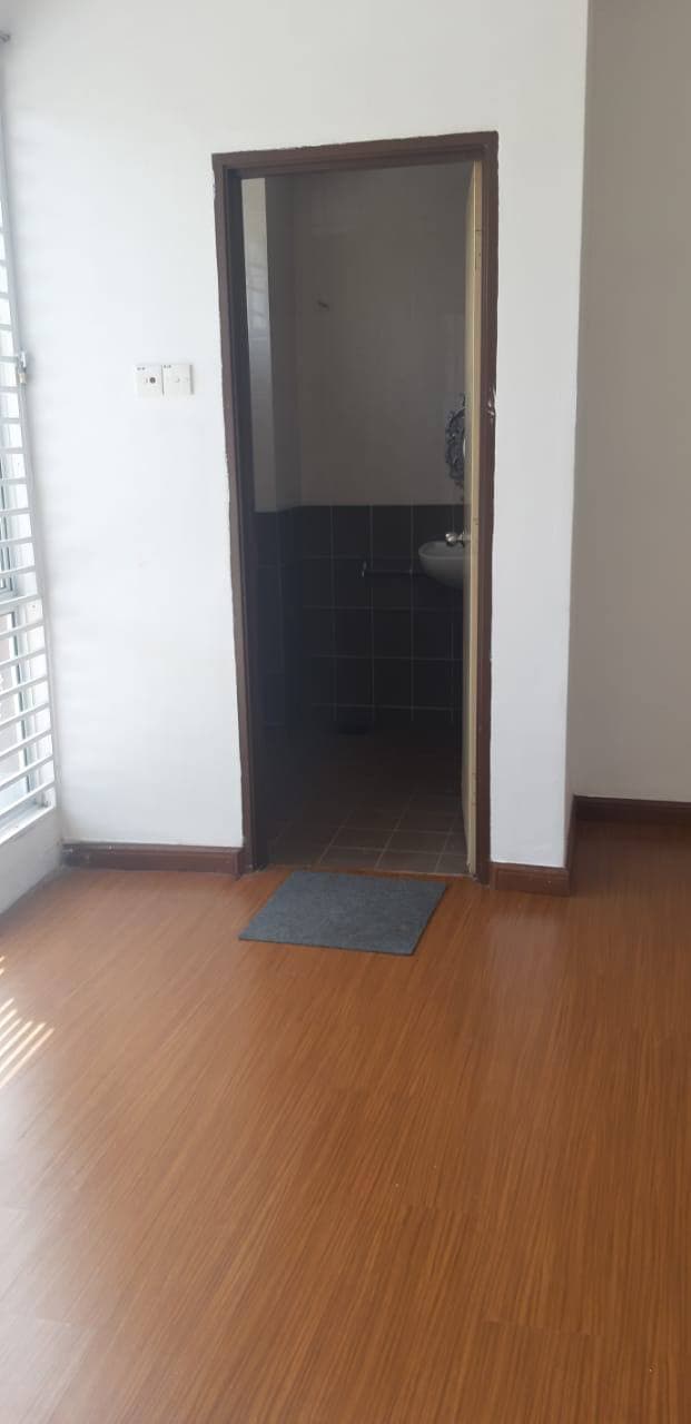 Double Storey Terrace Alam D16 Residence