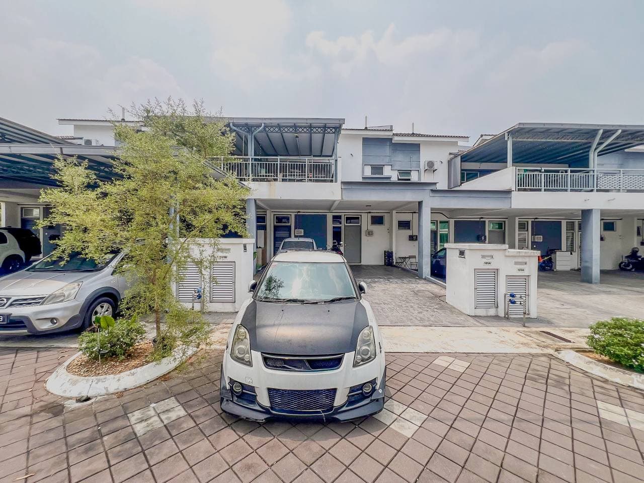 Townhouse Simfoni LBS Perdana, Puncak Alam - Image 1