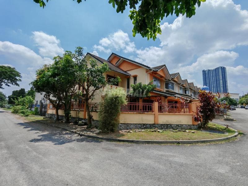 Double Storey Cornerlot DCempaka, Seksyen 9, Bandar Baru Bangi