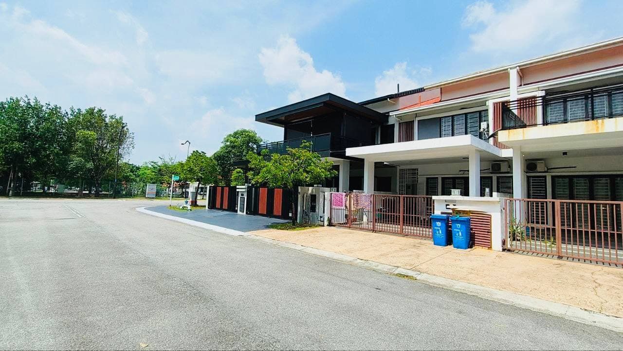 Double Storey Terrace Intermediate House Nukilan Type Alam Impian Shah Alam
