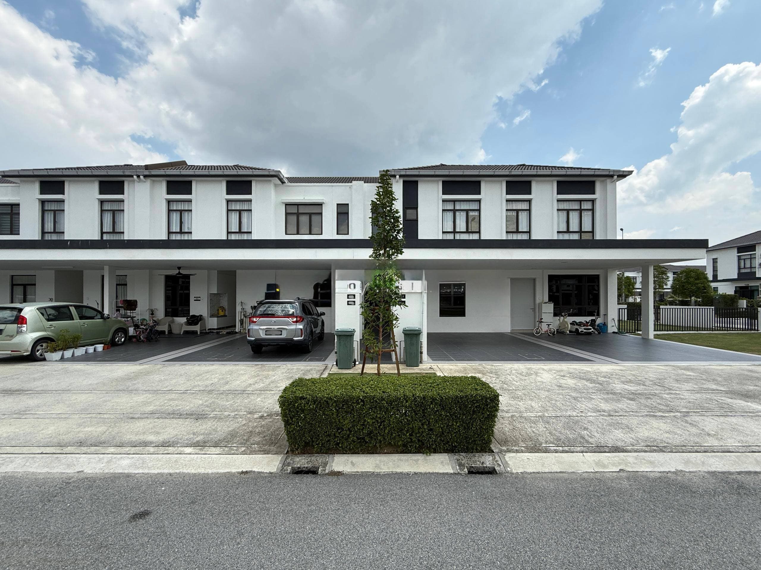 Upper Floor Townhouse Regent Garden Eco Grandeur Puncak Alam