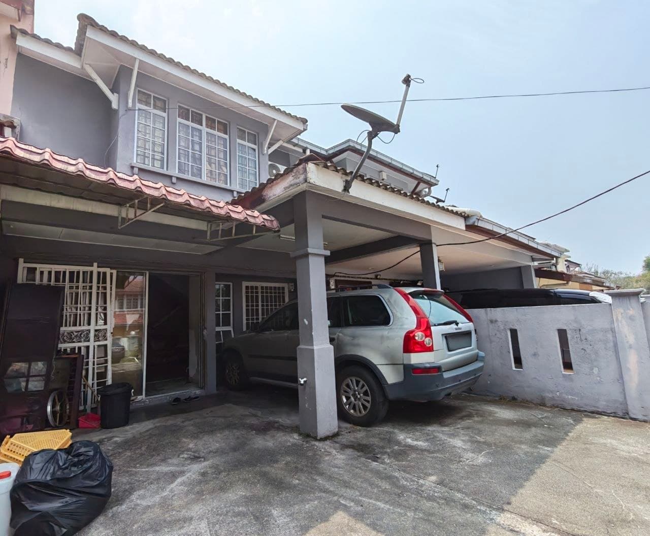 Double Storey Terrace House Taman Lestari Perdana Seri Kembangan - Image 1