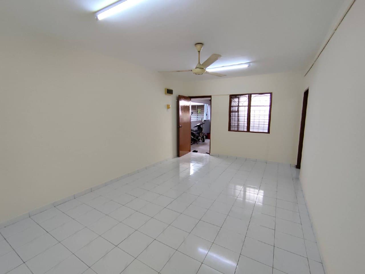 Segar Apartment Taman Segar Cheras Kuala Lumpur Corner Unit - Image 1