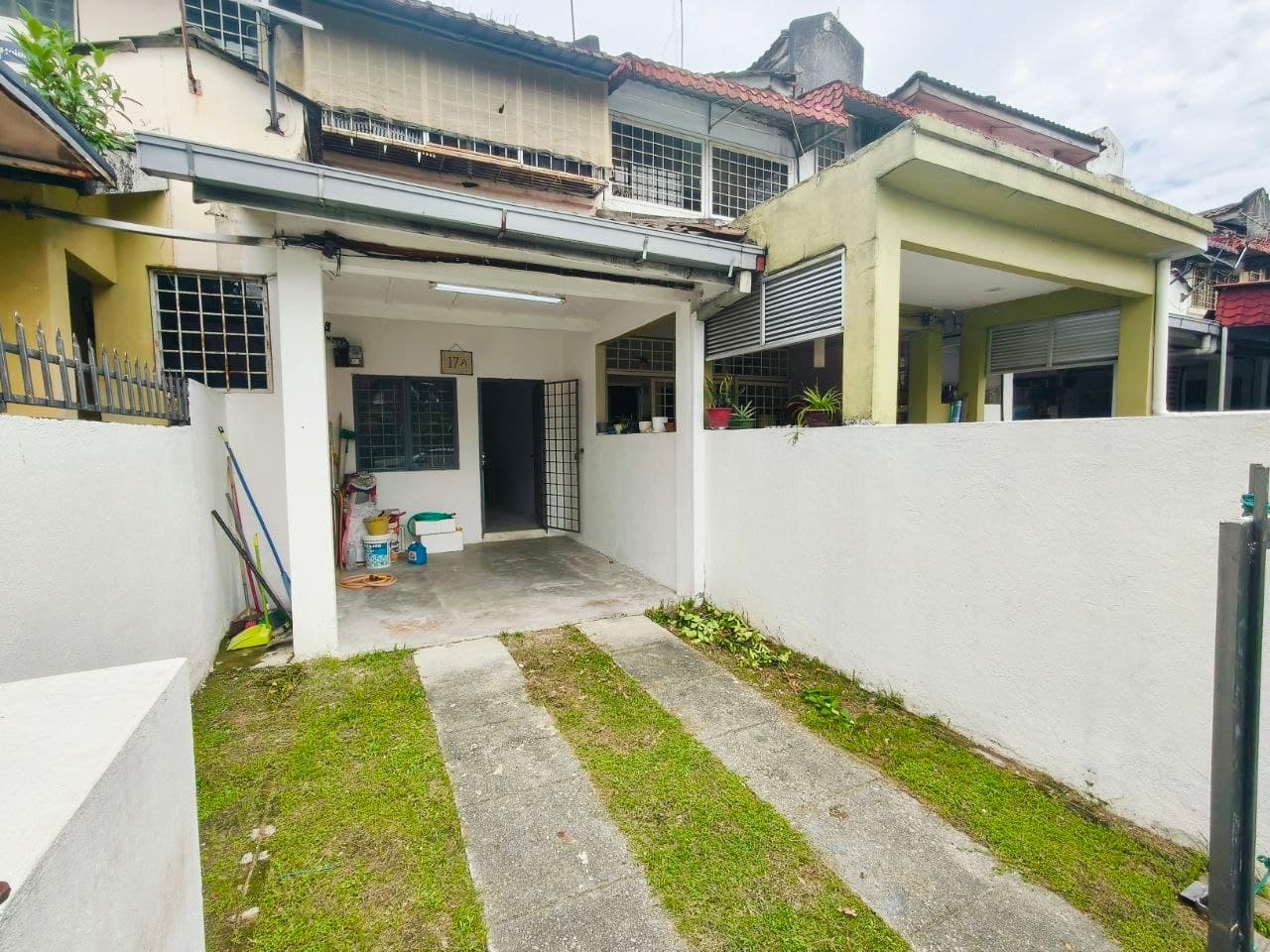 Ground Unit Facing Open Townhouse Pandan Indah, Ampang Selangor - Image 1