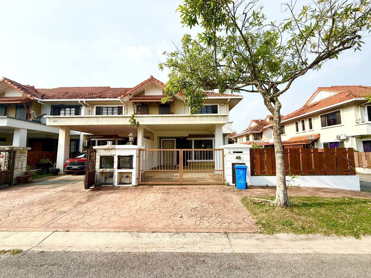 Double Storey Superlink Alam Impian Seksyen 35, Shah Alam