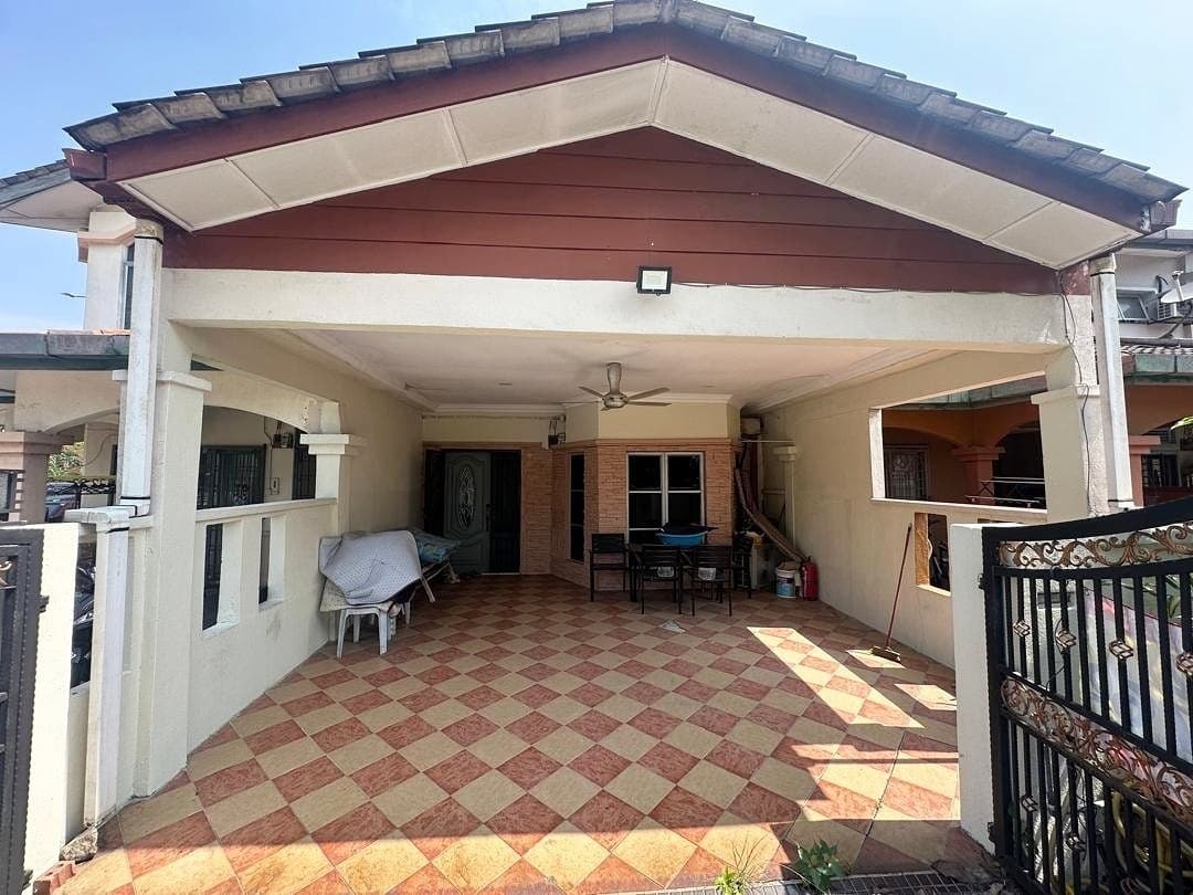 Double Storey Taman Puteri Subang, Seksyen U5, Shah Alam