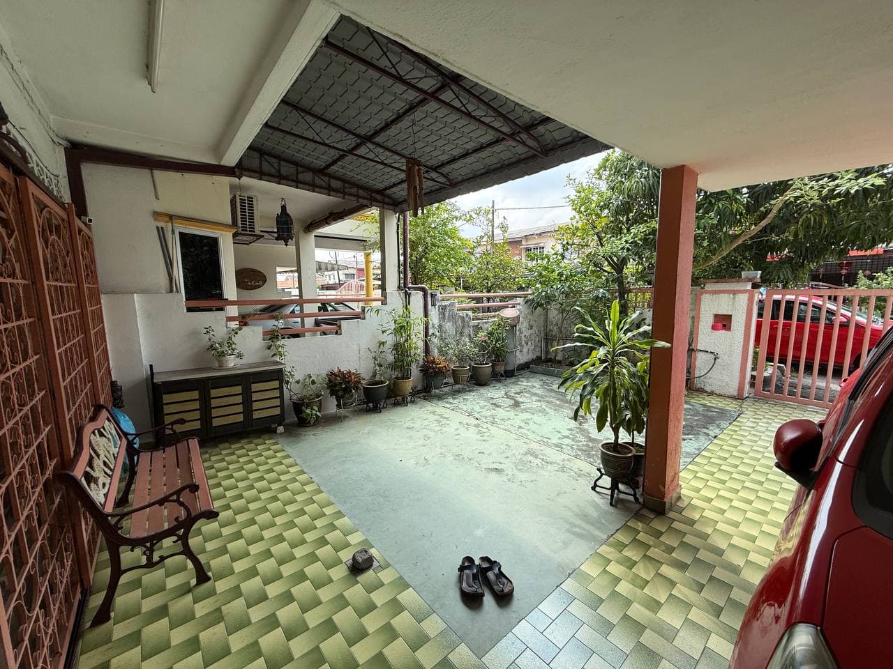 Rumah Teres 2 Tingkat Taman Sungai Bertheh Klang