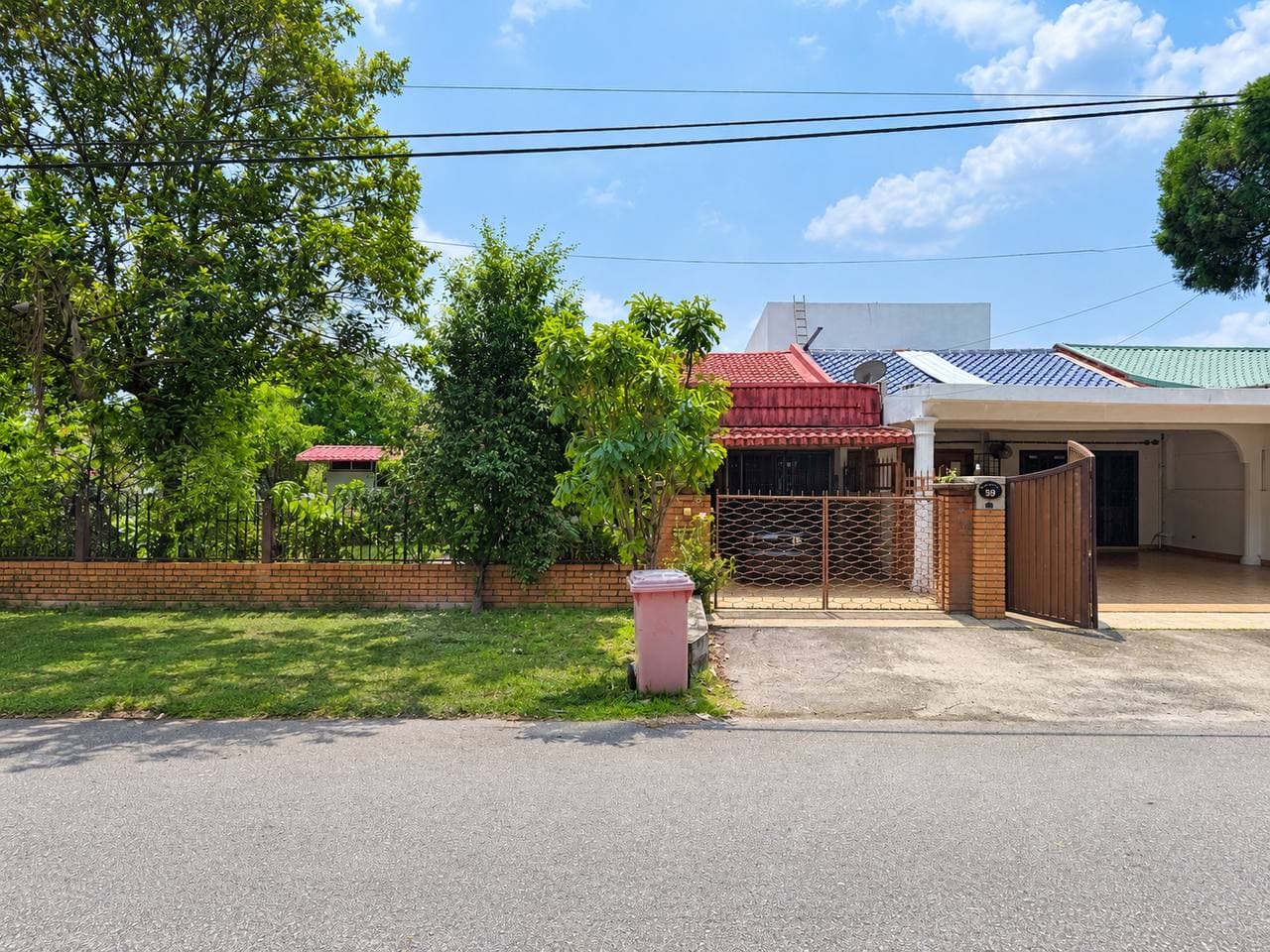 Single Storey Terrace Corner Lot Seksyen 14 Petaling Jaya Selangor - Image 1