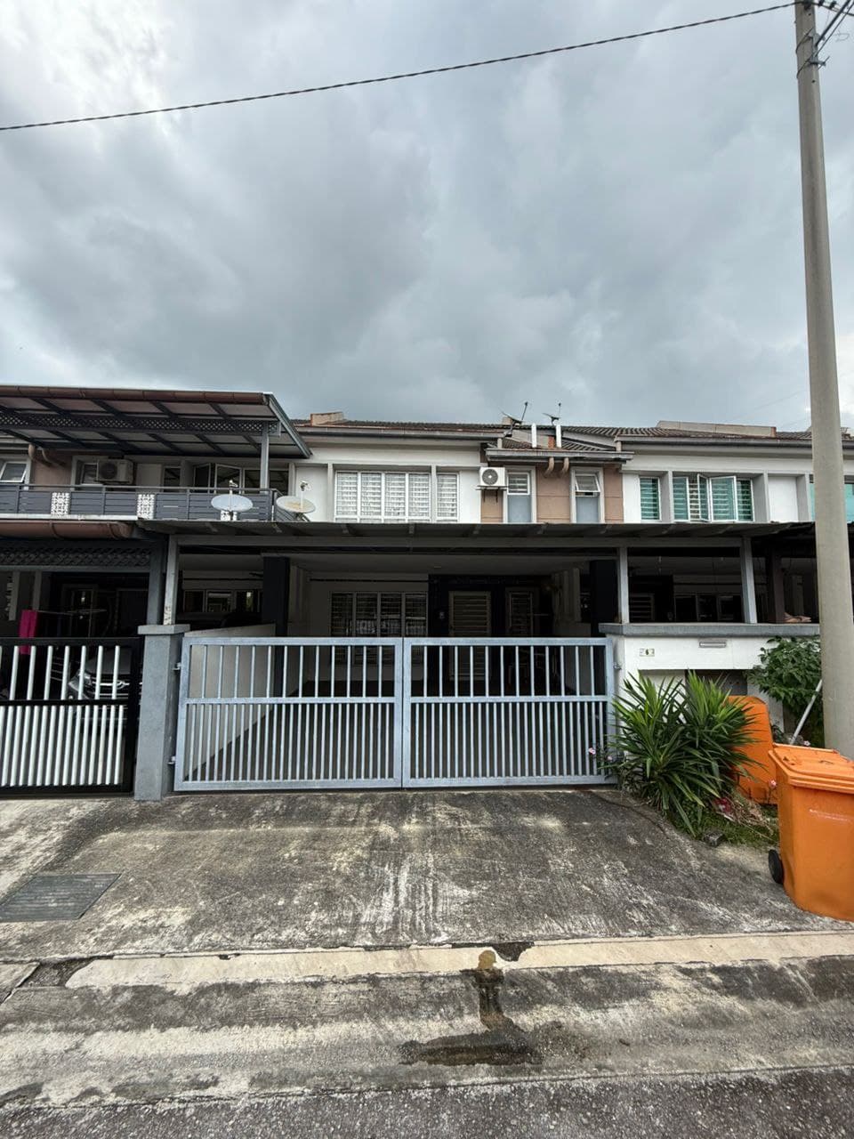 Double Storey Taman Adenium Jalan 6A4 Bukit Beruntung Rawang Selangor