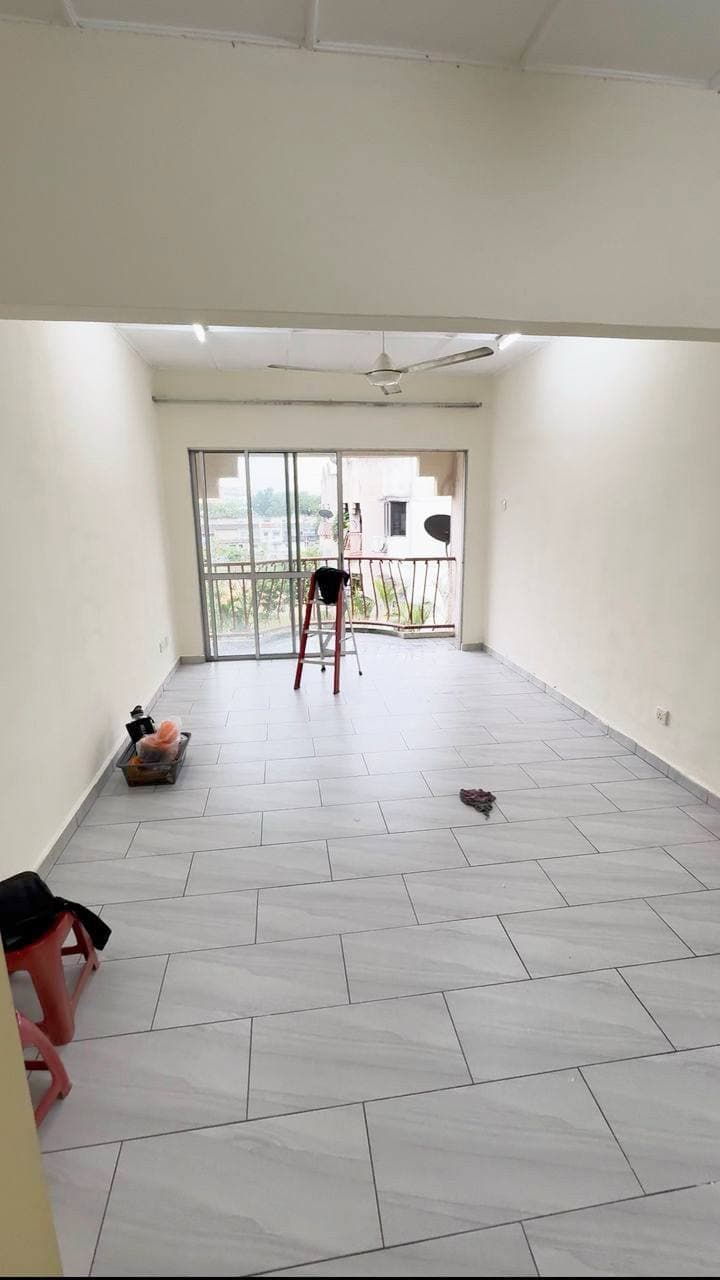 Bella Vista Condo Ampang Selangor 1033sqft - Image 1