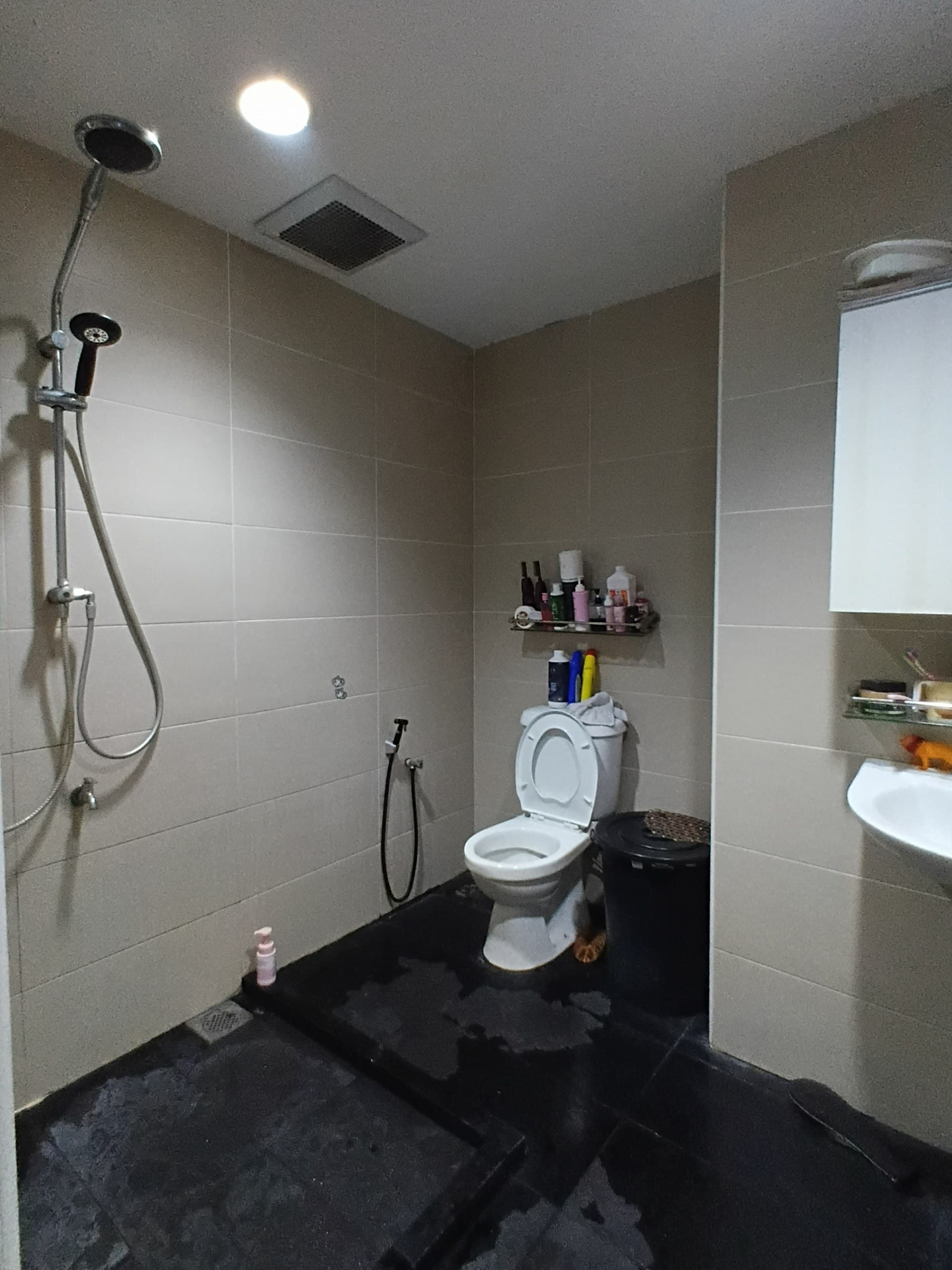 Double Storey Terrace House Fully Extended USJ 5 UEP Subang Jaya - Image 1