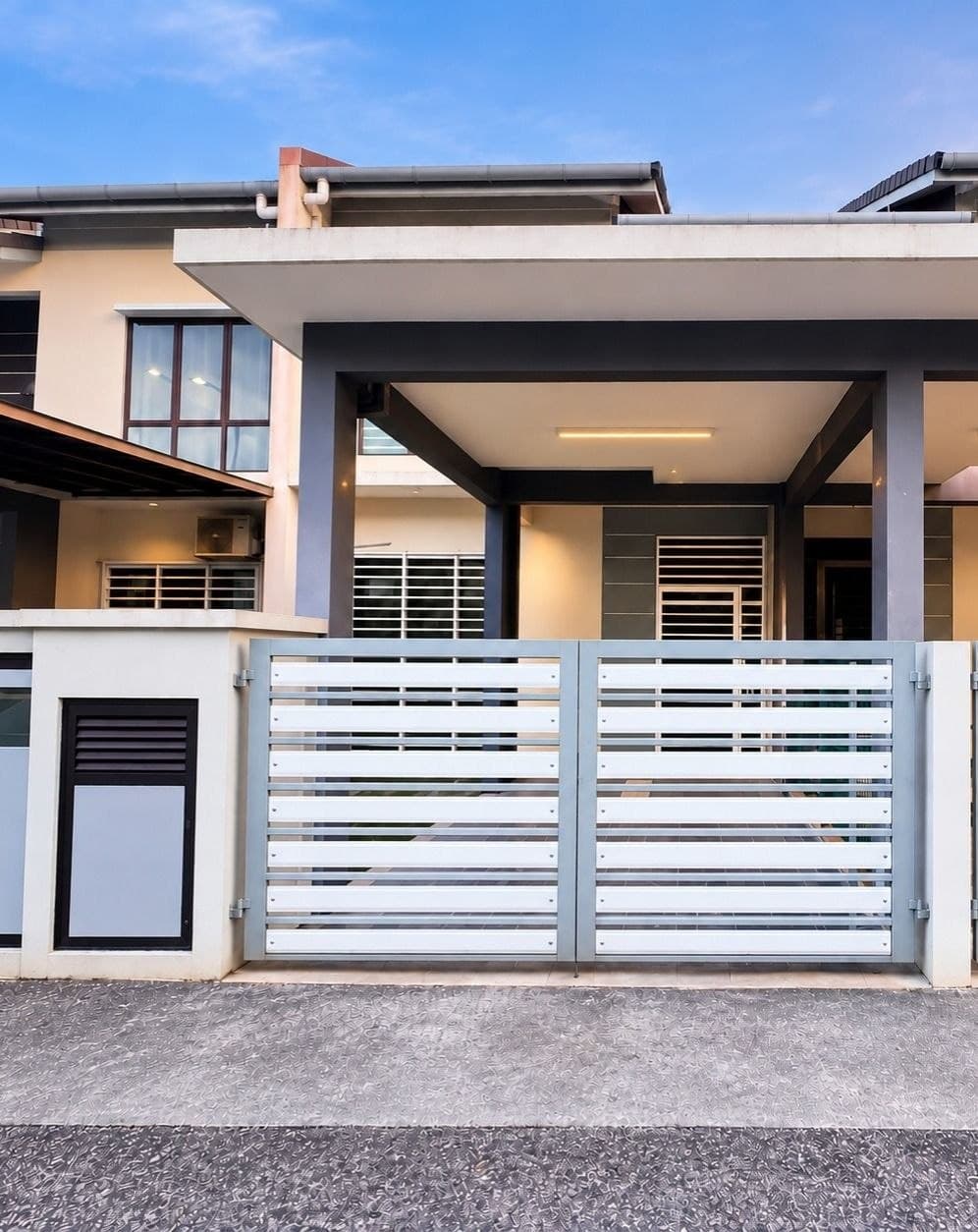 Facing Open Double Storey Bandar Ainsdale MURNI Seremban For Sale - Image 1