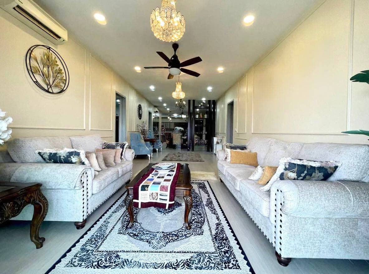 End Unit X2 Residency Condominium, Taman Putra Prima Puchong
