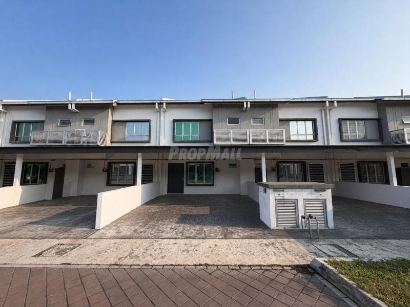 Rumah Teres 2 Tingkat Baru Kita Bayu Cybersouth