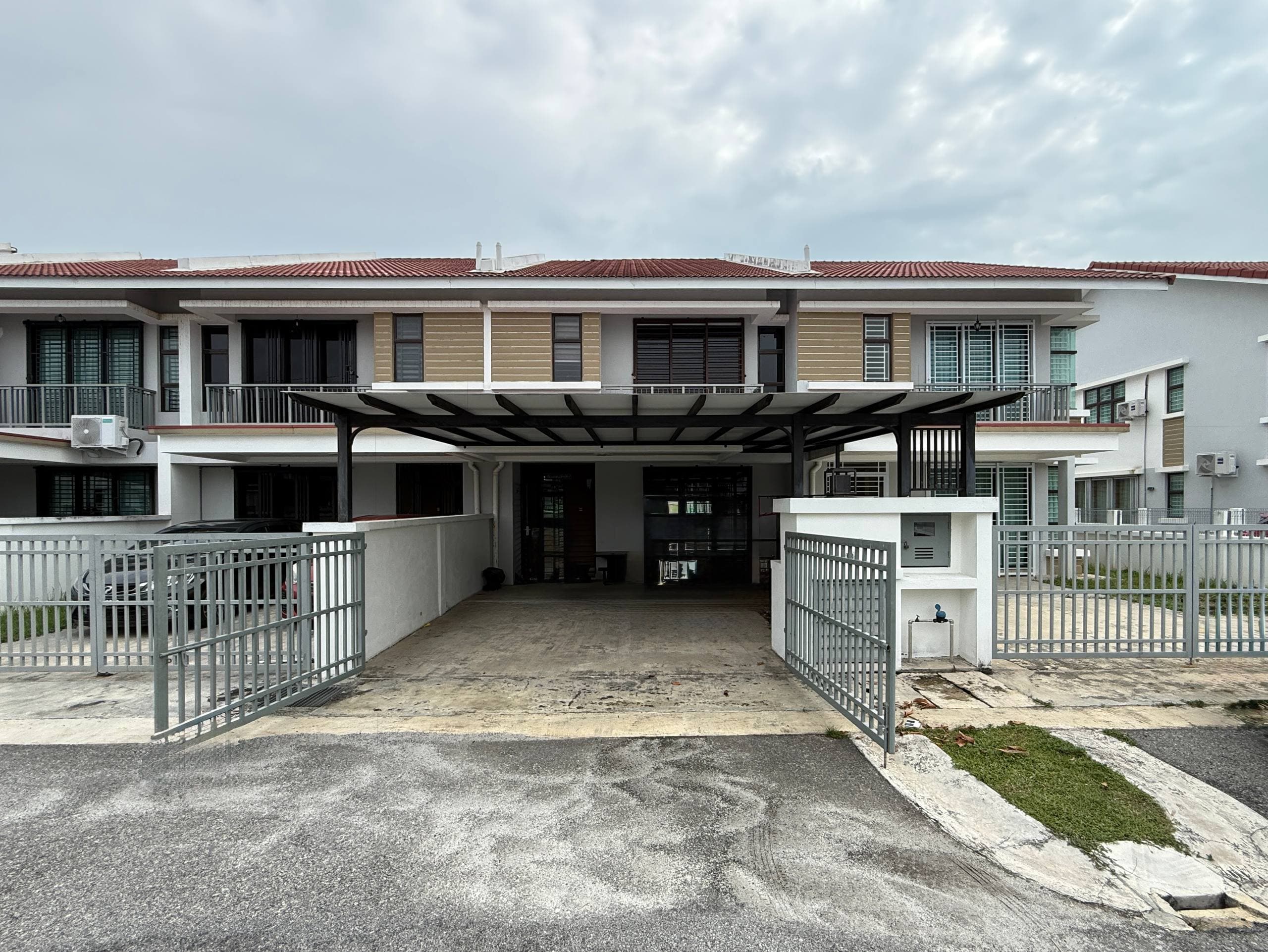 Double Storey Link House Puteri Aira, Kota Puteri Rawang