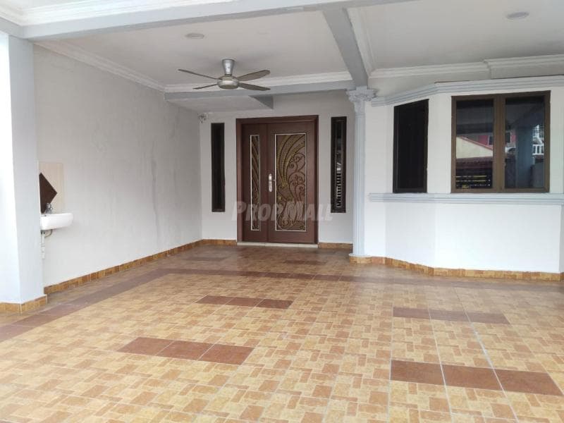 2 Storey Well Renovated House In Taman Batu Belah, Klang For Sale