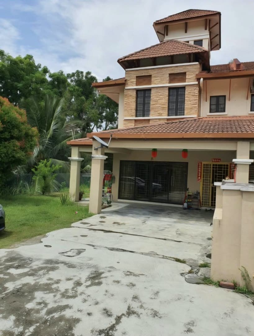 Nusa Rhu Seksyen U10 Corner Superlink 2-Storey Terrace Shah Alam For Sale