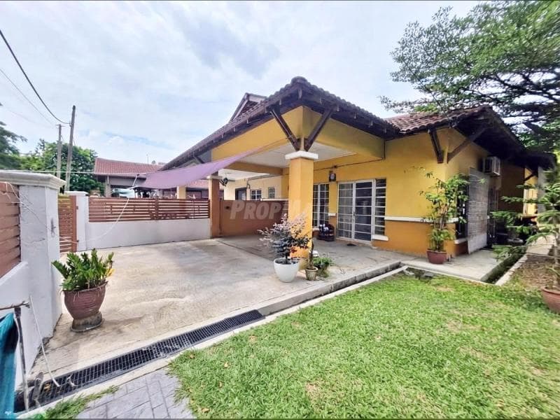Tanah Luas Single Storey Semi D Taman Desaria Nilai Facing Open