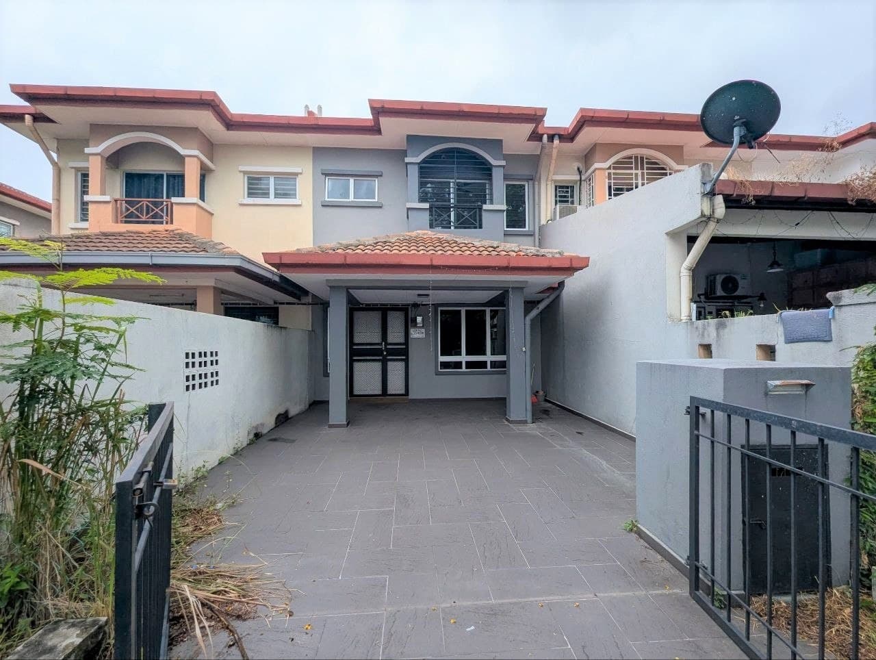 Renovated Booking RM1000 Teres 2 Tingkat LEP 1, Taman Lestari Putra, Seri - Image 1