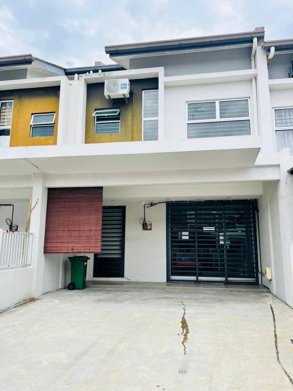 Double Storey Terrace Camellia Residence Bandar Tasik Kesuma Semenyih