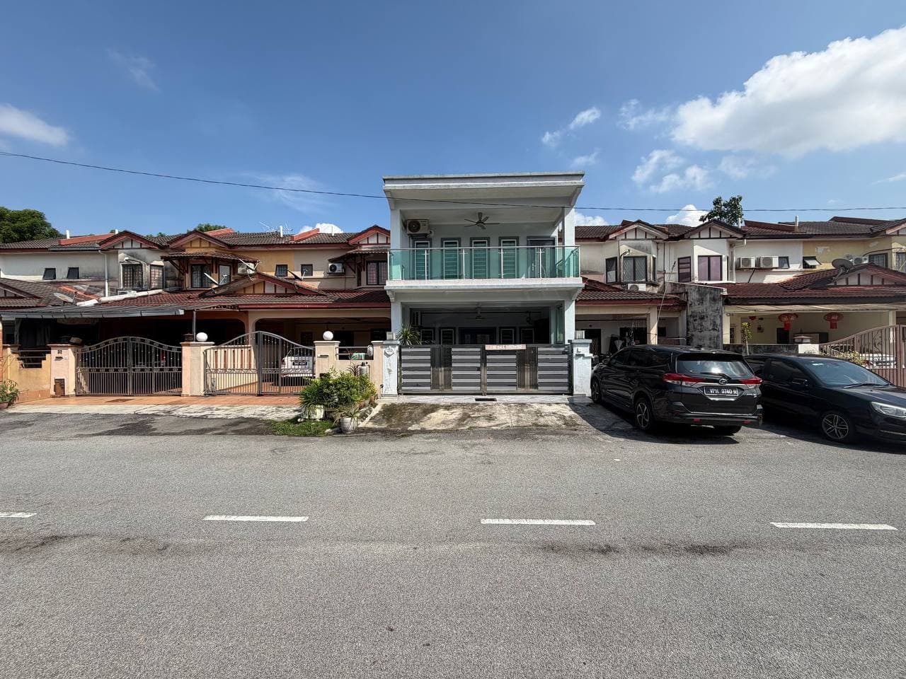 Fully Renovated Double Storey Terrace House, Taman Puchong Prima, Puchong