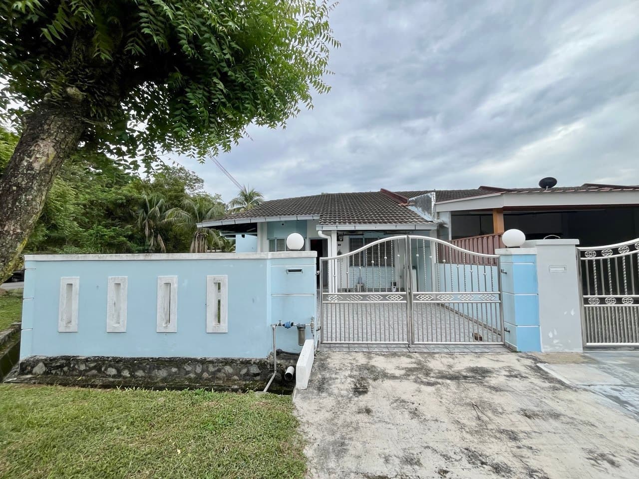 Fully Extended Renovated with Approval Corner Lot Single Storey Taman Kajang