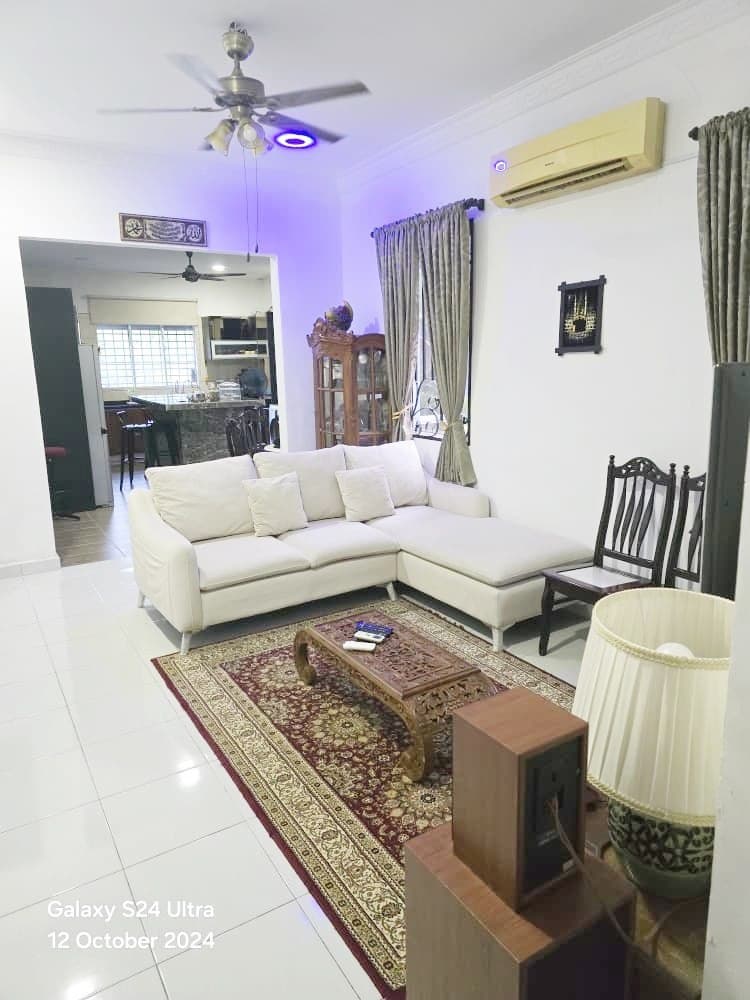 Semi-D Taman Semarang Intan, Dengkil Freehold Malay Reserve Tanah 4,320 sqft - Image 1