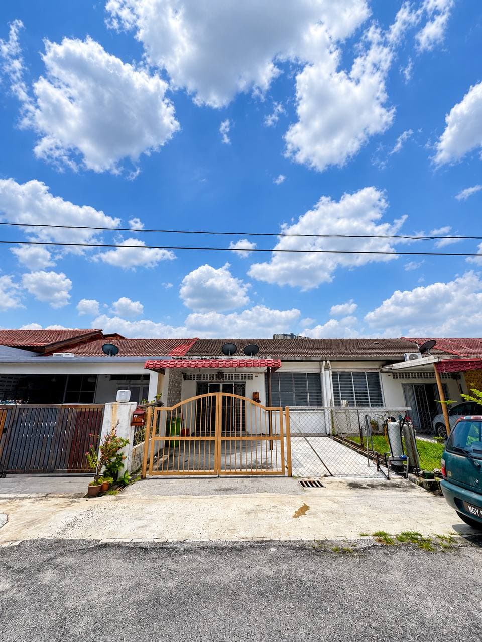 1 Storey Terrace House Taman Gembira Happy Garden Old Klang Road KL - Image 1