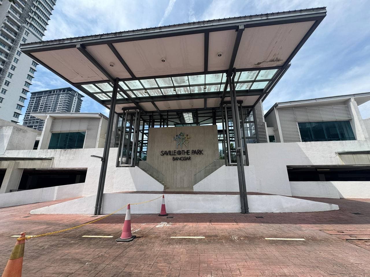 Below Market Value Saville Condominium The Park, Bangsar South - Image 1