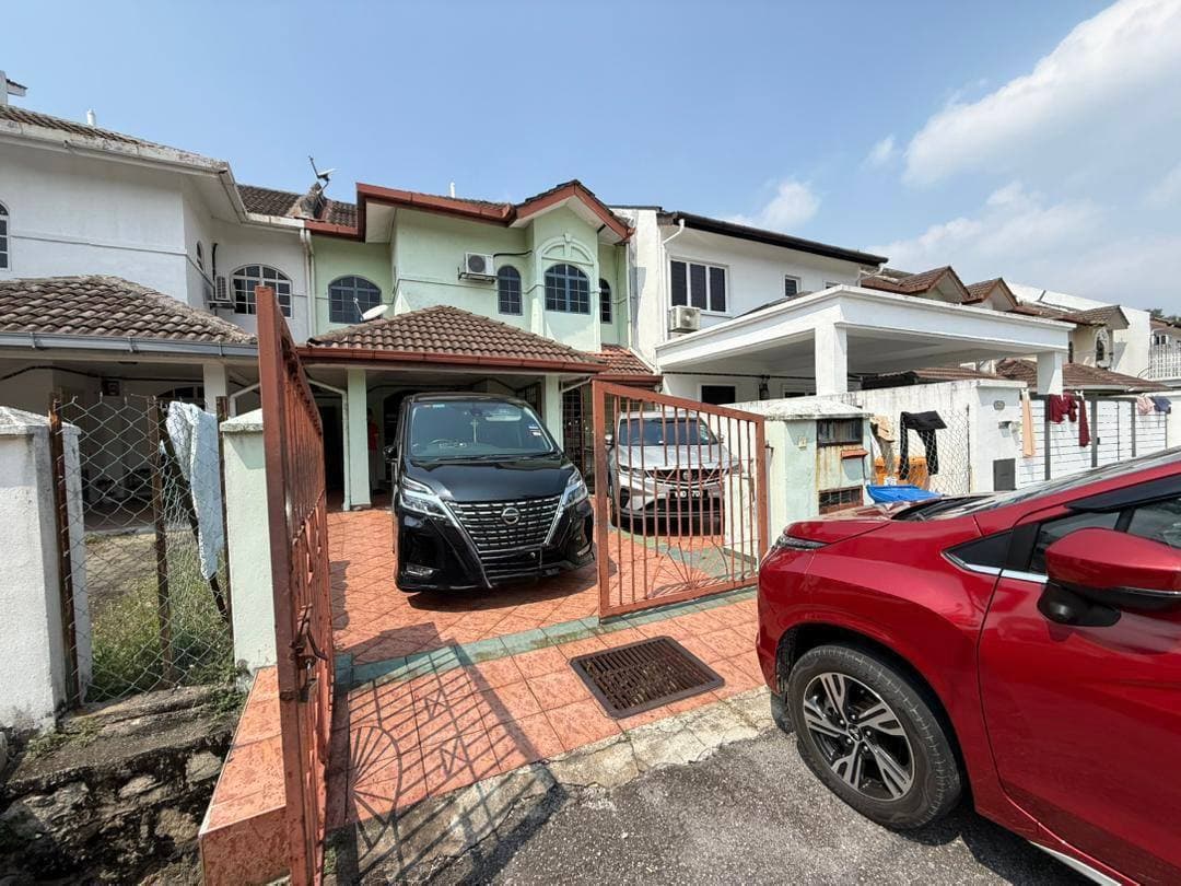 Rumah Teres Dua Tingkat Seksyen 7 Shah Alam